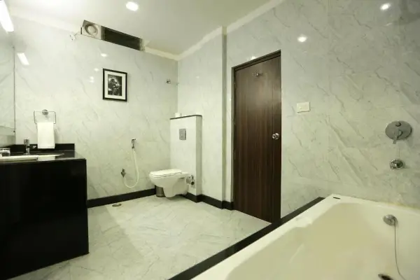 Hotel Premiere Villa 10